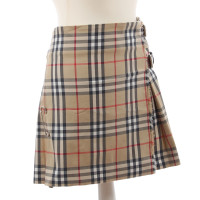 Burberry Pleated skirt with leather closure