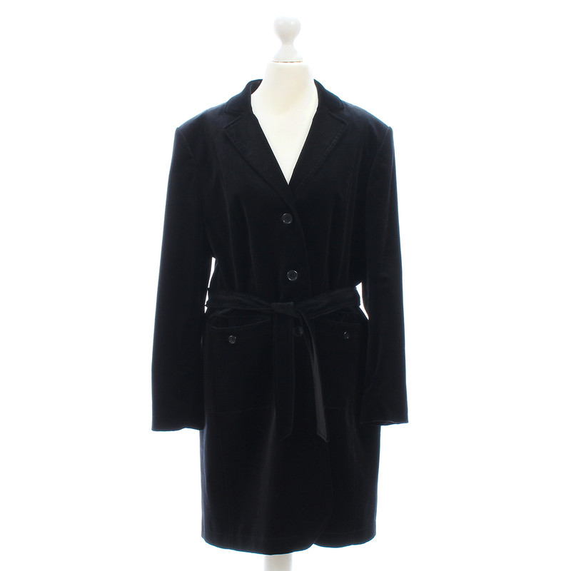 Steffen Schraut Black velvet coat
