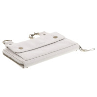Closed Wallet with chain handle