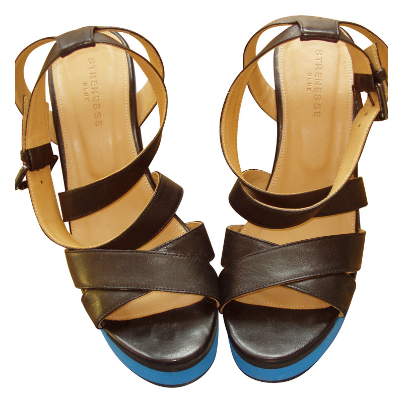 Strenesse Blue Sandals with wedge heel 