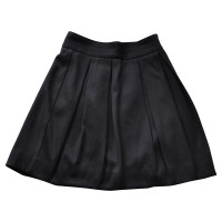 Mc Q Alexander Mc Queen Black pleated skirt 