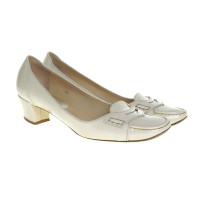 Tod's pumps "Jane Moc" in cream
