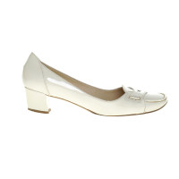 Tod's pumps "Jane Moc" in cream