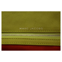 Marc Jacobs clutch in a quilted look