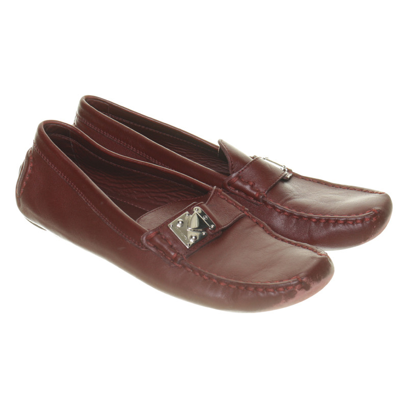 Louis Vuitton Loafer in Burgundy - Buy Second hand Louis Vuitton Loafer in Burgundy for €128.00