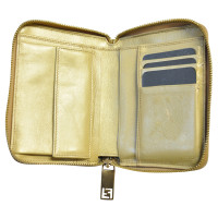 Fendi Zipper wallet 