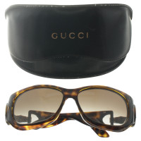 Gucci Sunglasses with bamboo detail
