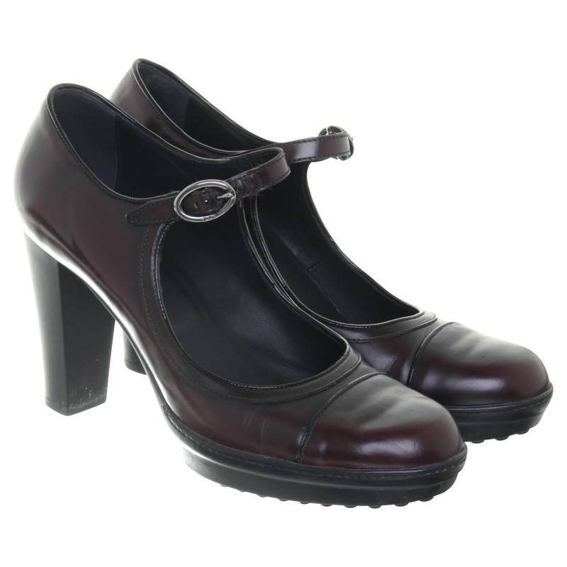 Tod's Mary Jane in dark red