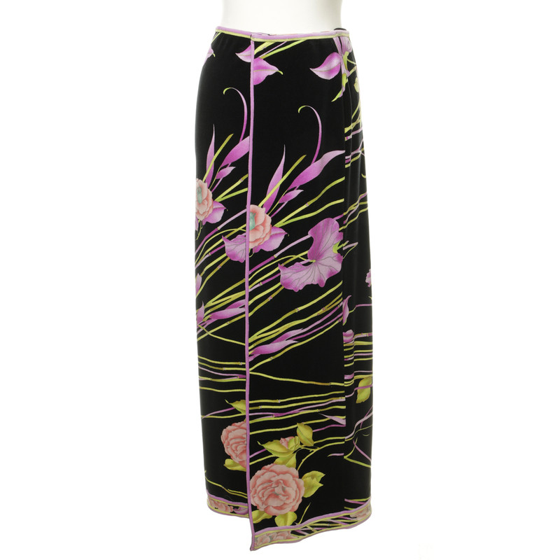 Leonard skirt with a floral pattern