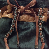 Chanel Handtasche mit Kurzhaar-Pelz