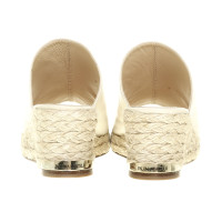 Paloma Barcelo Wedges in cream