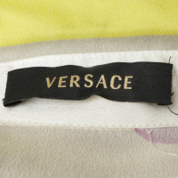 Versace Chemisier de soie avec un motif floral