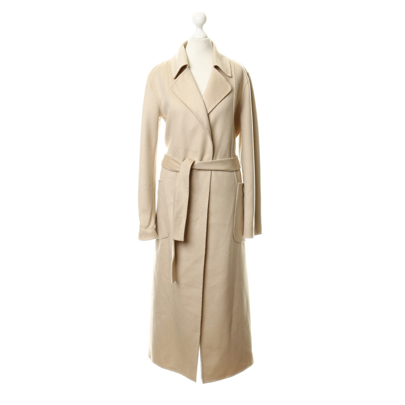 Iris Von Arnim Cashmere coat in cream