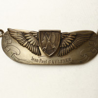 Jean Paul Gaultier Cintura a catena con il distintivo