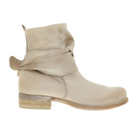Rizzoli Leather boots in cream
