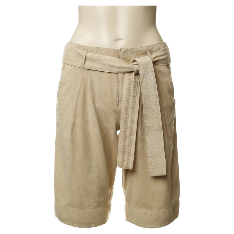 Hugo Boss Shorts from suede