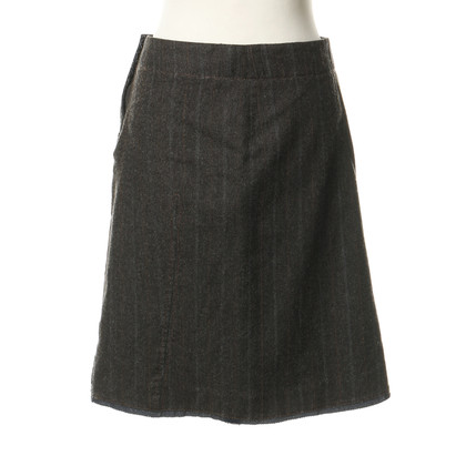 Schumacher skirt with mild strips