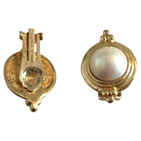 Christian Dior Gold-plated earrings with Pearl