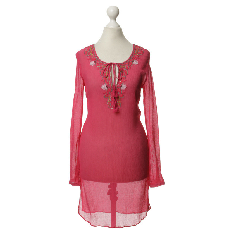 Style Butler Pink blouse with ornamental embroidery