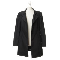 Tagliatore Short coat in black