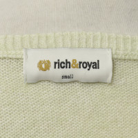 Rich & Royal Cashmere sweaters in lime green