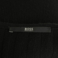 Hugo Boss Abito in maglia in nero