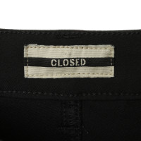 Closed Broek in zwart