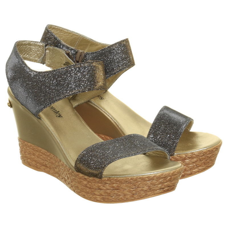 Russell & Bromley Wedge sandal in the metallic look - Buy Second hand ...