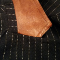 Iq Berlin Wool Blazer with leather collar