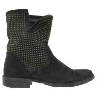 Fiorentini & Baker Suede boots with studs
