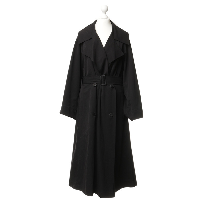 Issey Miyake Coat in black