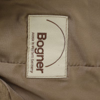 Bogner skirt with button placket