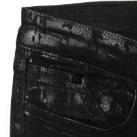 Karl Lagerfeld Jeans met glanzende ontwerpen