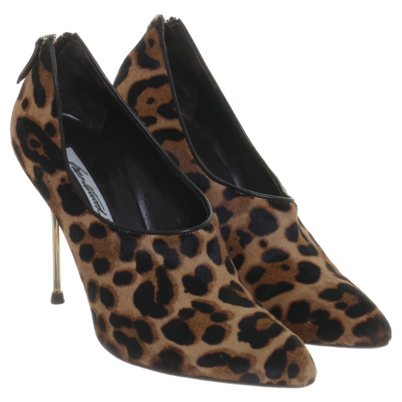 Brian Atwood pumps avec fourrure véritable