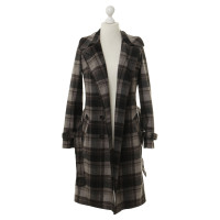 Turnover Coat with plaid pattern