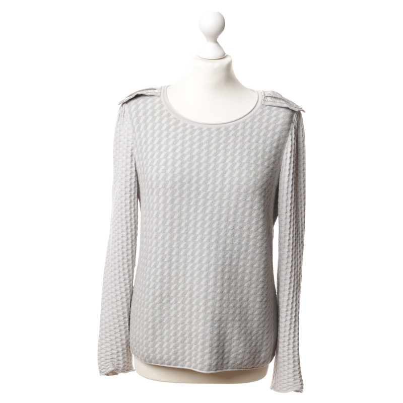 Armani Pullover met epaulettes