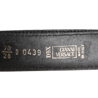Gianni Versace riem logo details