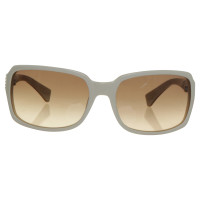 Vera Wang Sunglasses in white