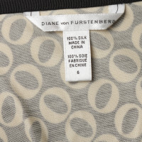 Diane Von Furstenberg Silk skirt pattern