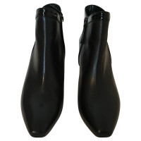 Alexander McQueen Schwarze Boots