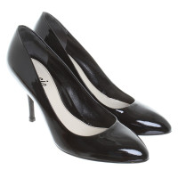 Gucci pumps in black patent leather