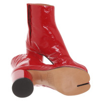 Maison Martin Margiela Stiefeletten aus Lackleder in Rot