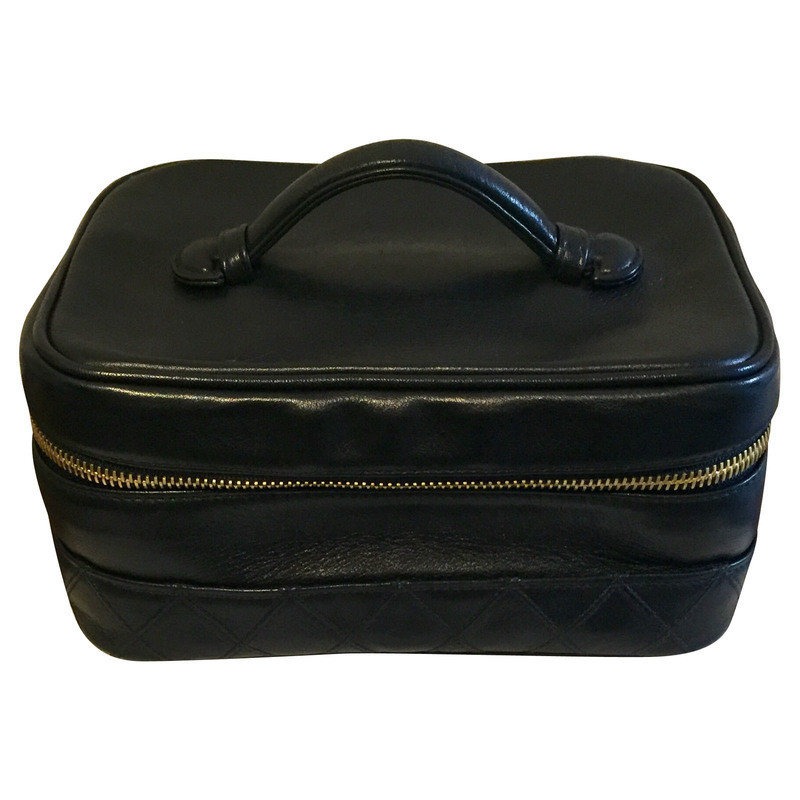 Chanel Beauty Case black leather
