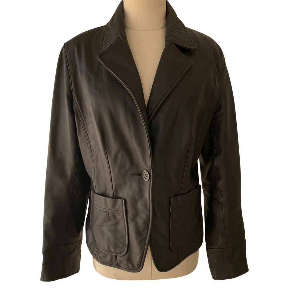 Arma Blazer Leather in Black