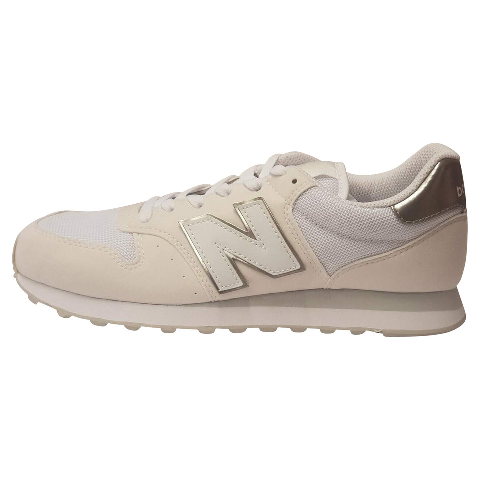 New Balance Trainers in White