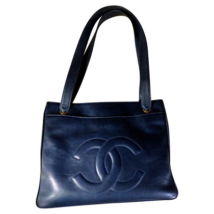 Chanel Shopper aus Leder in Blau