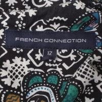 French Connection Kleid mit Muster