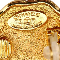 Chanel Orecchini a clip in chiusura oro-tono perla di Faux