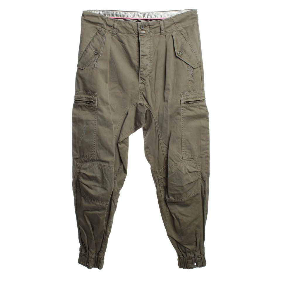 Closed Cargohose in olive