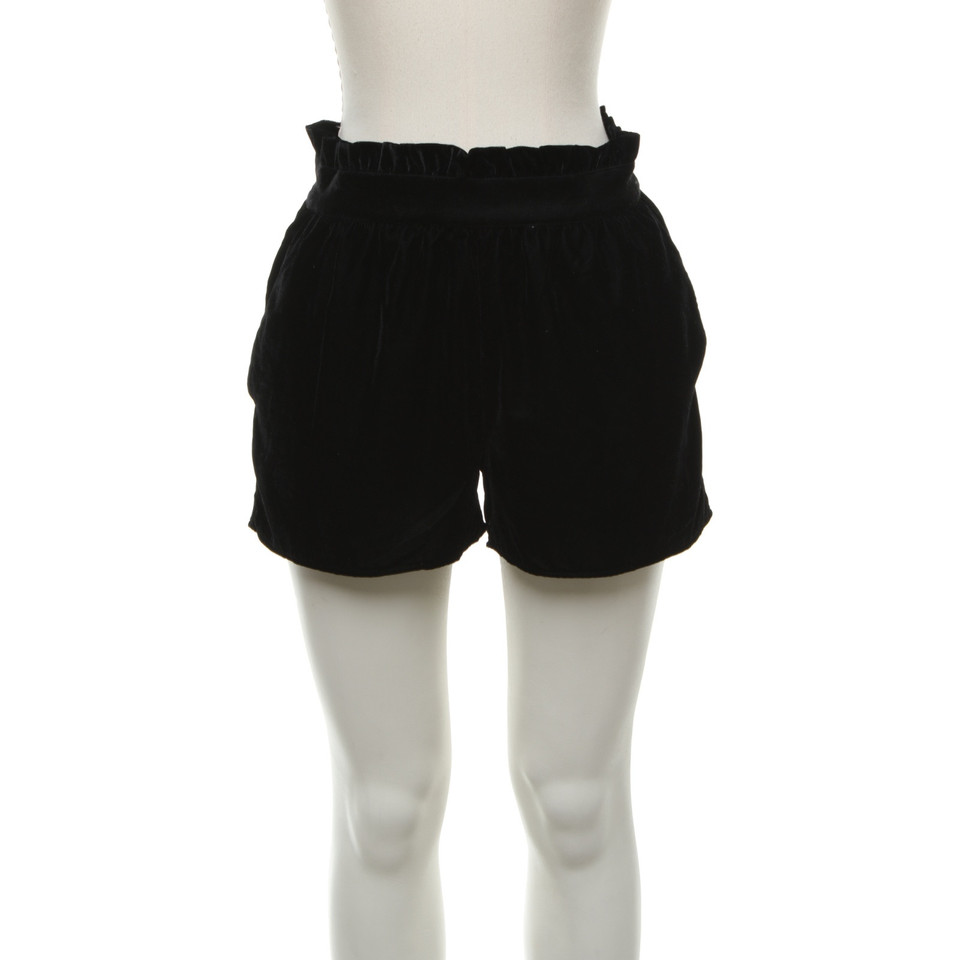 Bash Shorts in Black